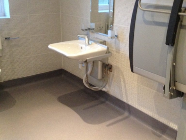 Stockport Construction - Disability Bathroom - 03